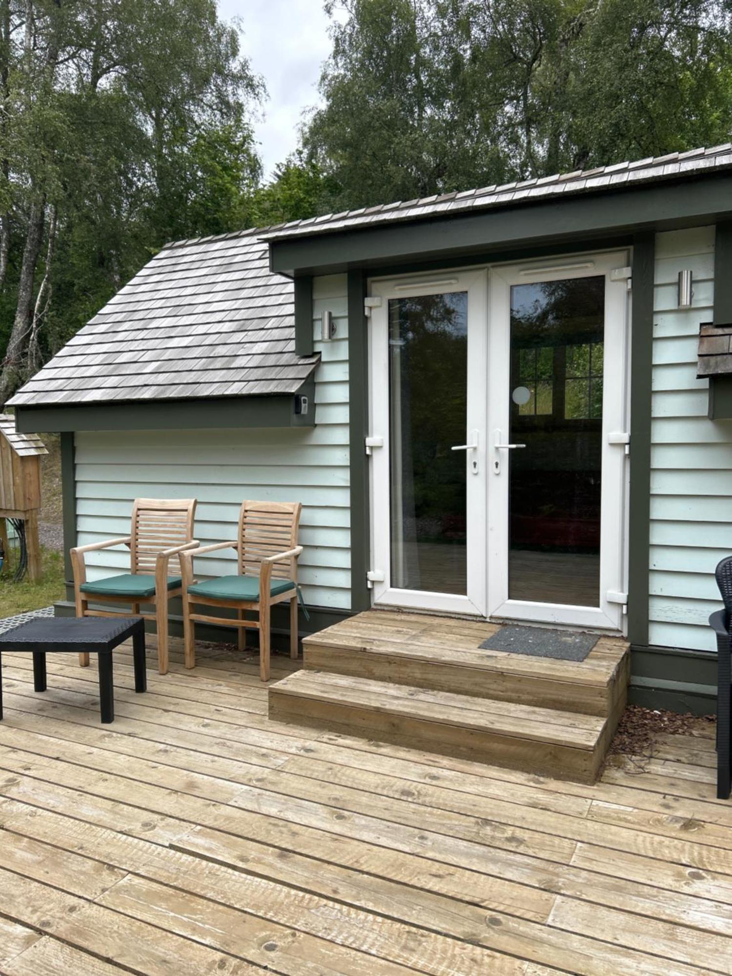1Lochness Glam Lodges Inverness Bagian luar foto