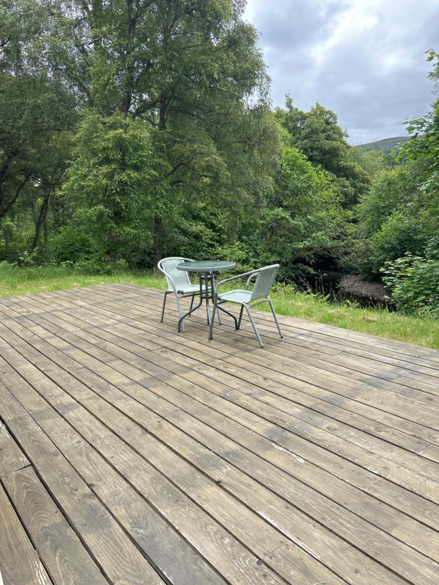 1Lochness Glam Lodges Inverness Bagian luar foto