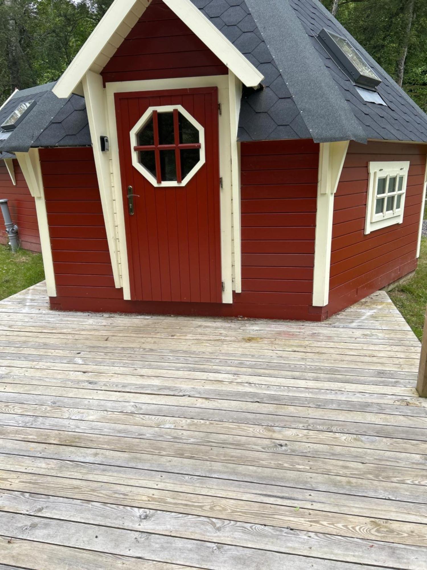 1Lochness Glam Lodges Inverness Bagian luar foto